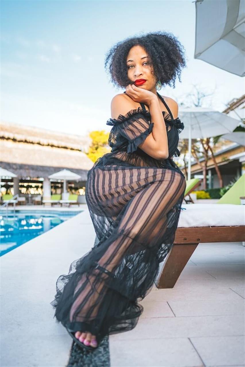 Sorte kjoler – Garderobens must-have